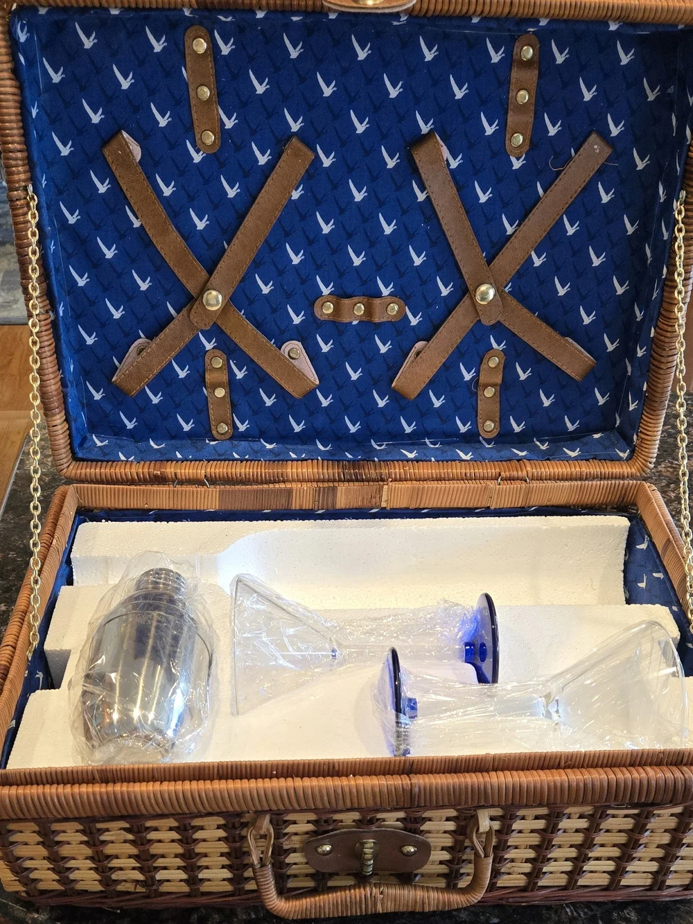 Vtg Grey Goose Wicker Picnic Basket Set with Shaker Glass and 2 Martini Glasses